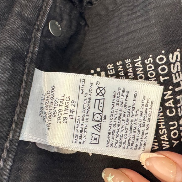 Gap Vintage Slim High Rise , Size 29 Tall / 8 Tall, Washed Black - Picture 8 of 9